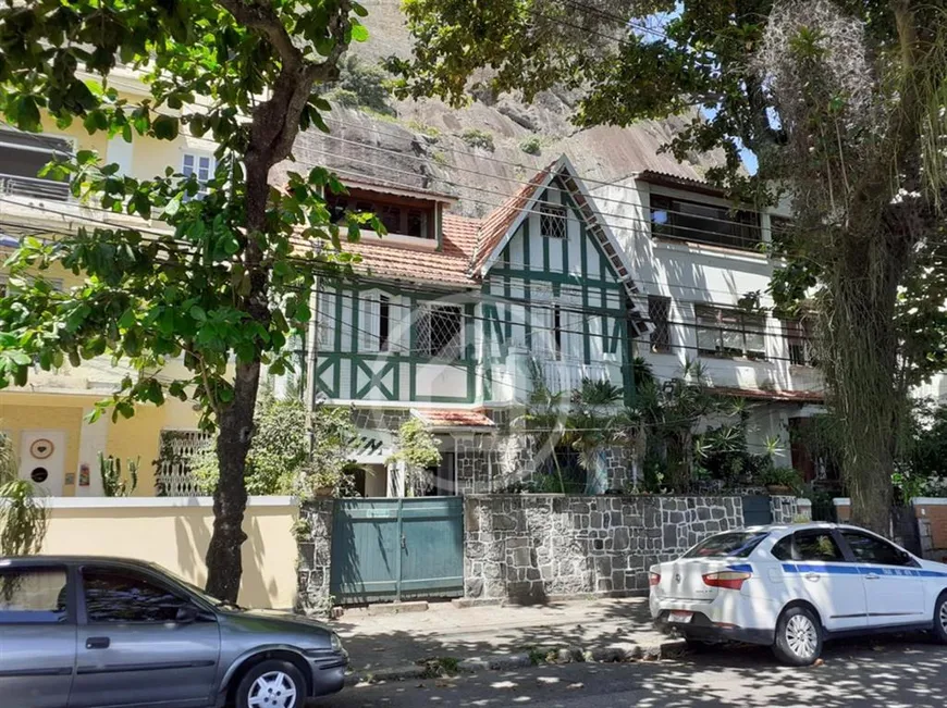 Foto 1 de Casa com 5 Quartos à venda, 340m² em Urca, Rio de Janeiro