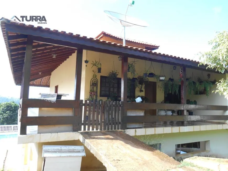 Foto 1 de Fazenda/Sítio com 4 Quartos à venda, 450m² em Chacara Fernao Dias, Atibaia