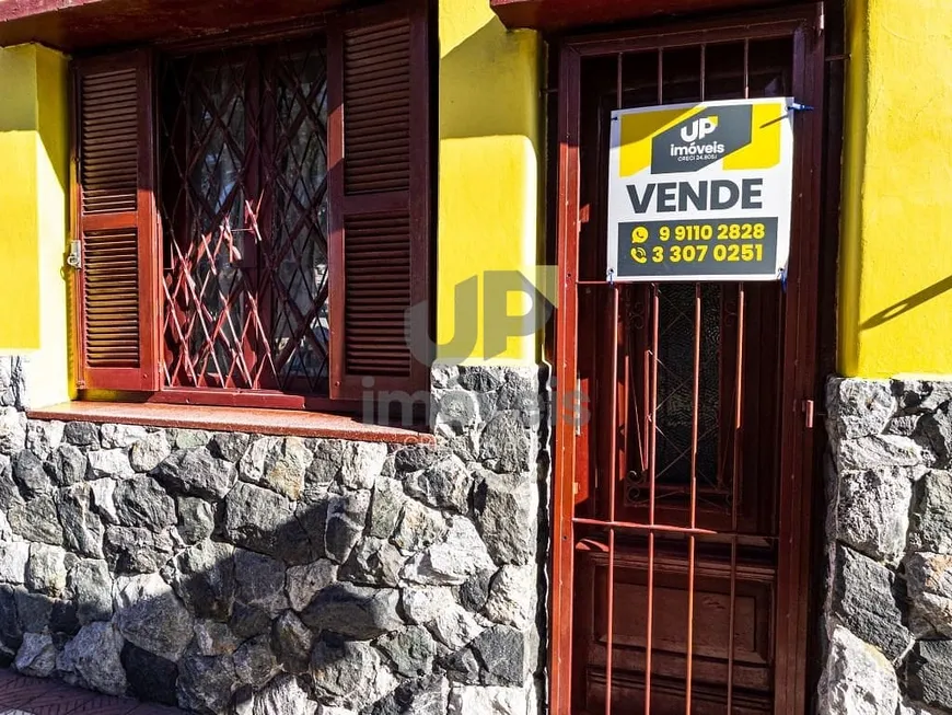 Foto 1 de Casa com 3 Quartos à venda, 100m² em Centro, Pelotas