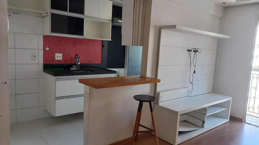 Foto 1 de Apartamento com 2 Quartos para alugar, 51m² em Del Castilho, Rio de Janeiro