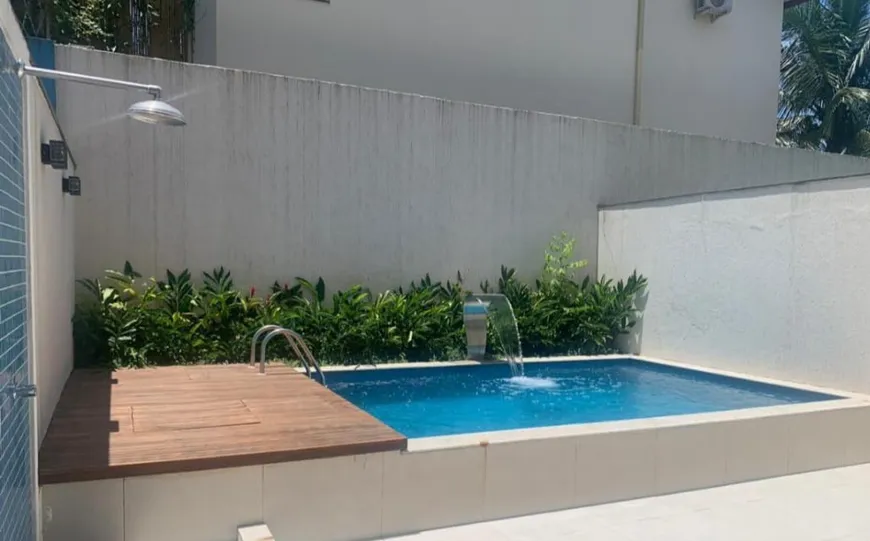 Foto 1 de Casa de Condomínio com 4 Quartos à venda, 300m² em Praia de Juquehy, São Sebastião
