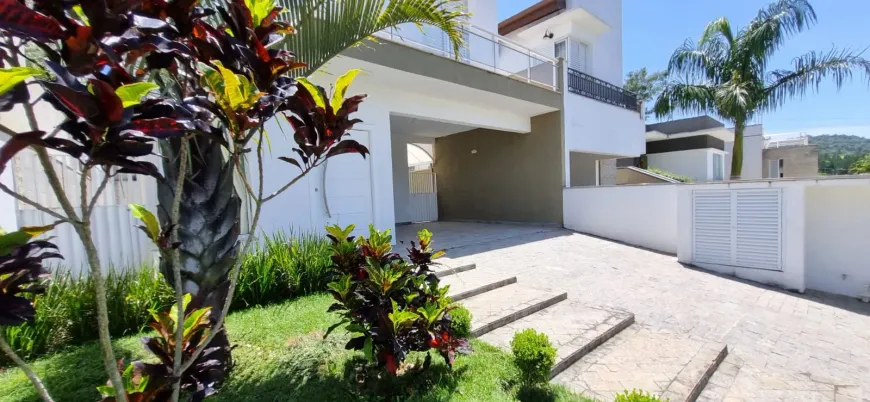 Foto 1 de Casa de Condomínio com 3 Quartos à venda, 160m² em Residencial Colinas, Mogi das Cruzes
