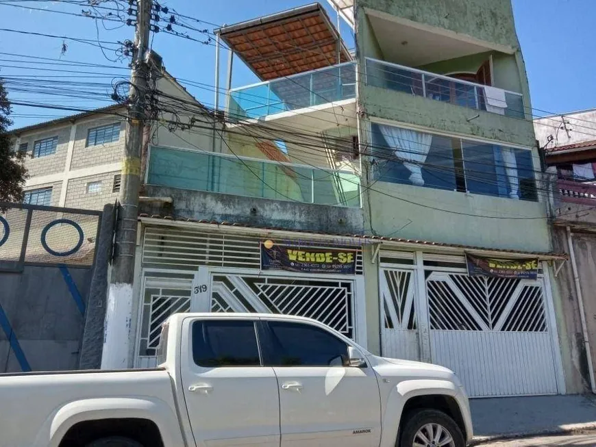 Foto 1 de Casa com 3 Quartos à venda, 350m² em Vila Carmosina, São Paulo