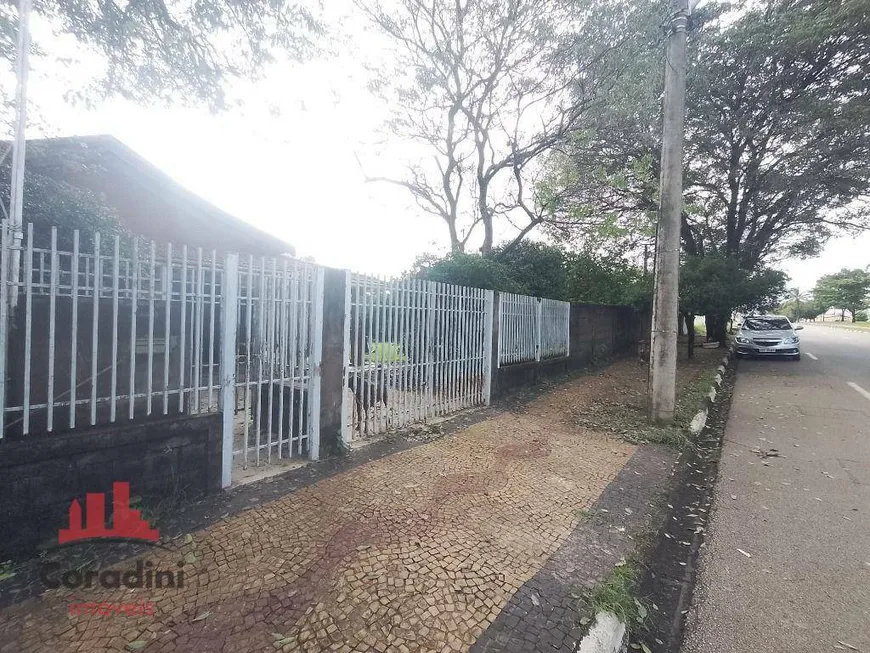 Foto 1 de Fazenda/Sítio com 3 Quartos à venda, 200m² em Centro, Sumaré