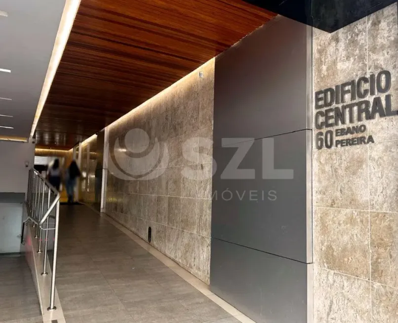 Foto 1 de Sala Comercial para venda ou aluguel, 59m² em Centro, Curitiba