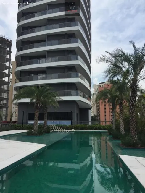 Foto 1 de Apartamento com 2 Quartos à venda, 109m² em Vila Nova Conceição, São Paulo