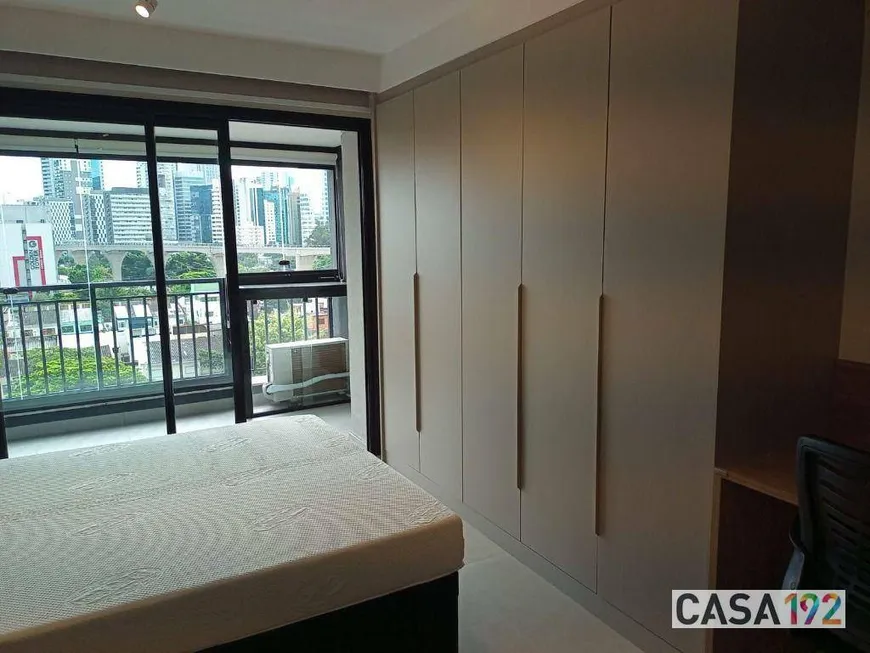 Foto 1 de Apartamento com 1 Quarto para alugar, 33m² em Vila Cordeiro, São Paulo