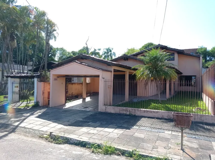 Foto 1 de Casa com 4 Quartos à venda, 410m² em Centro, Esteio