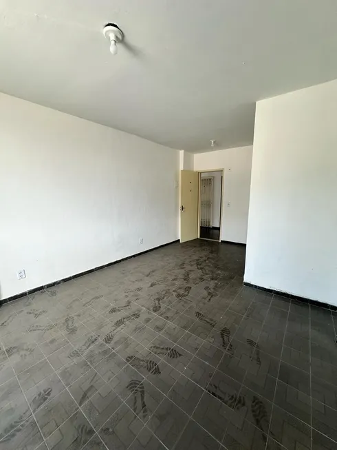 Foto 1 de Sala Comercial com 1 Quarto para alugar, 23m² em Centro, São Gonçalo