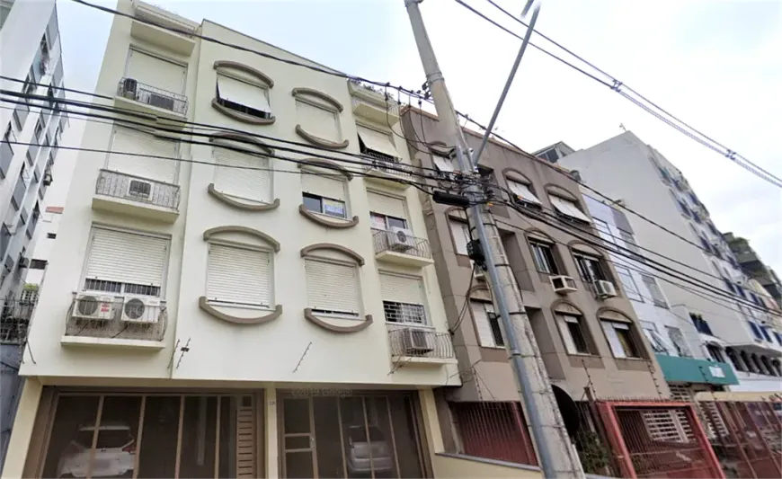 Foto 1 de Apartamento com 2 Quartos à venda, 80m² em Menino Deus, Porto Alegre