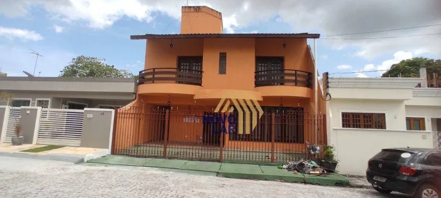 Foto 1 de Casa com 5 Quartos para alugar, 222m² em Souza, Belém