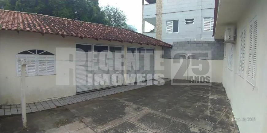 Foto 1 de Casa com 3 Quartos à venda, 138m² em Pantanal, Florianópolis