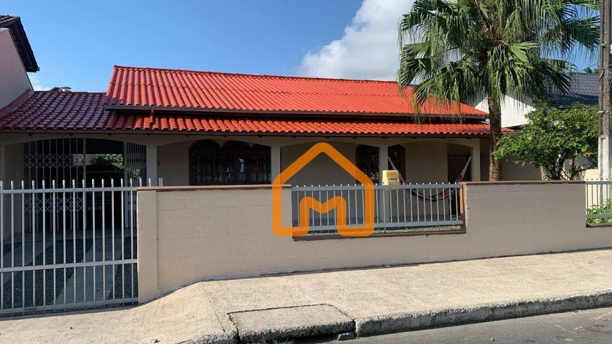 Foto 1 de Casa com 3 Quartos à venda, 155m² em Costa E Silva, Joinville