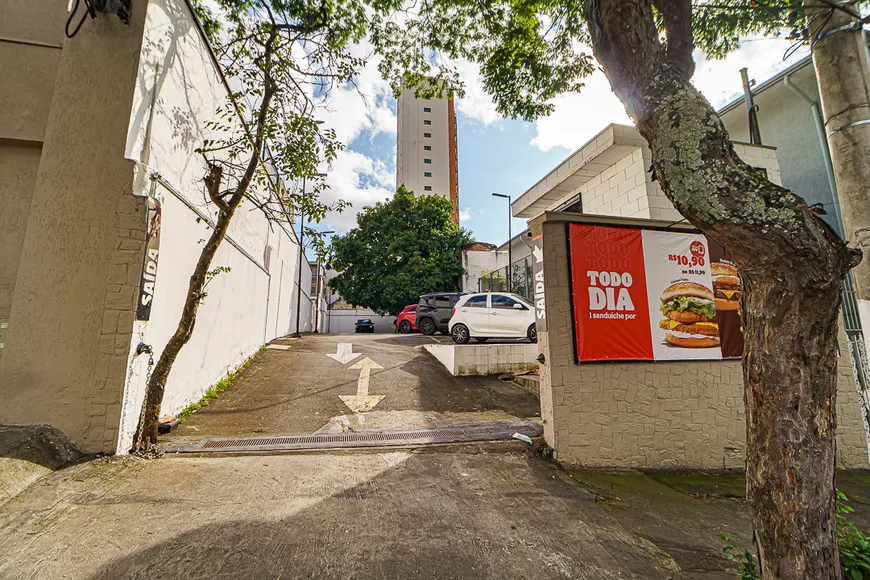 Foto 1 de Lote/Terreno à venda, 400m² em Moema, São Paulo