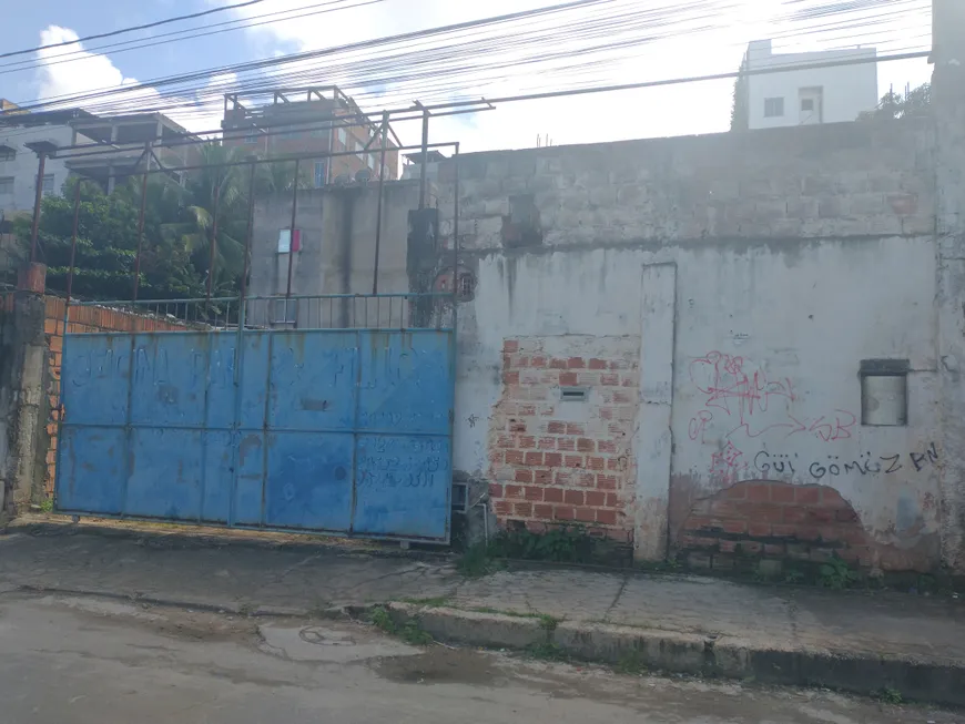 Foto 1 de Lote/Terreno à venda, 330m² em Itapuã, Salvador