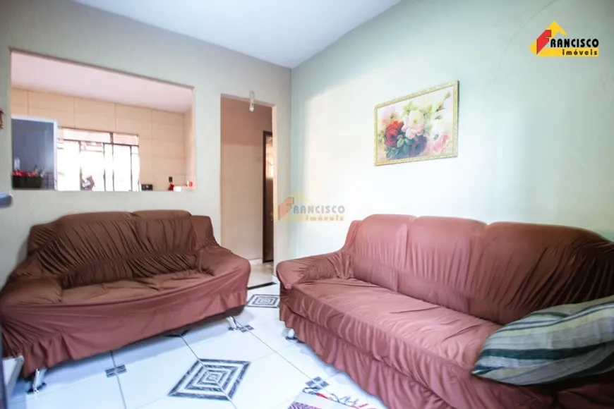 Foto 1 de Casa com 3 Quartos à venda, 360m² em Nossa Senhora das Graças, Divinópolis