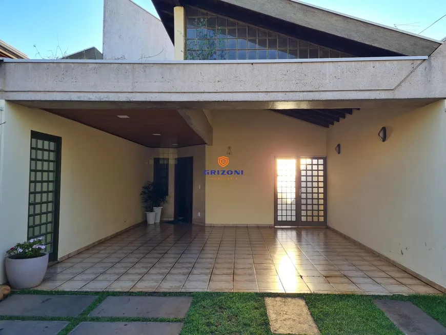 Foto 1 de Casa com 3 Quartos à venda, 350m² em Vila Pacífico II, Bauru