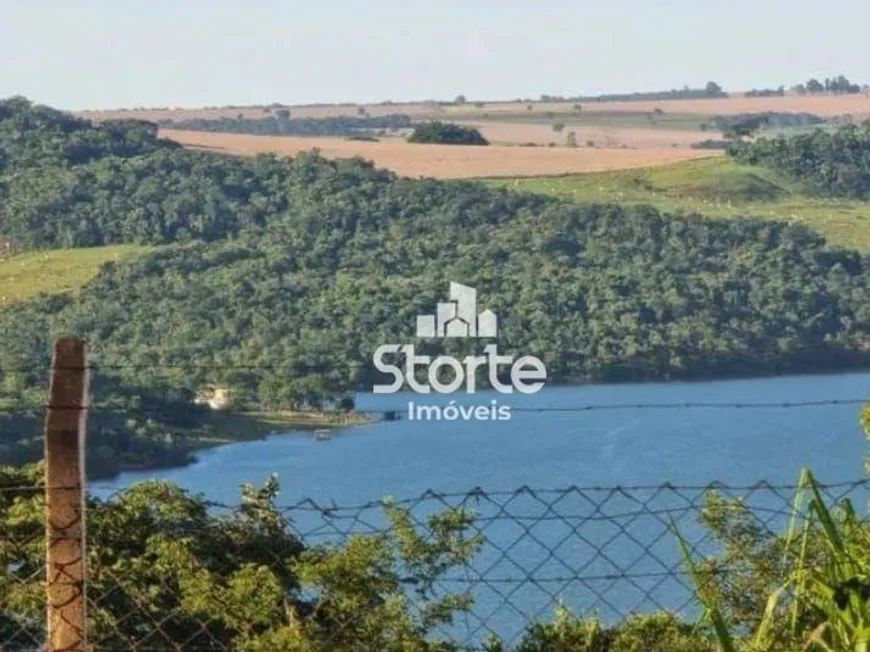 Foto 1 de Fazenda/Sítio à venda, 1000m² em Custódio Pereira, Uberlândia