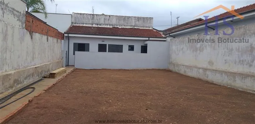 Foto 1 de Sobrado com 1 Quarto à venda, 40m² em Vila Nova Botucatu, Botucatu