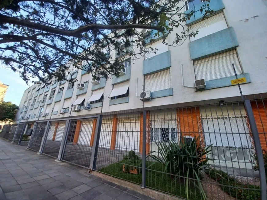 Foto 1 de Apartamento com 2 Quartos à venda, 69m² em Menino Deus, Porto Alegre