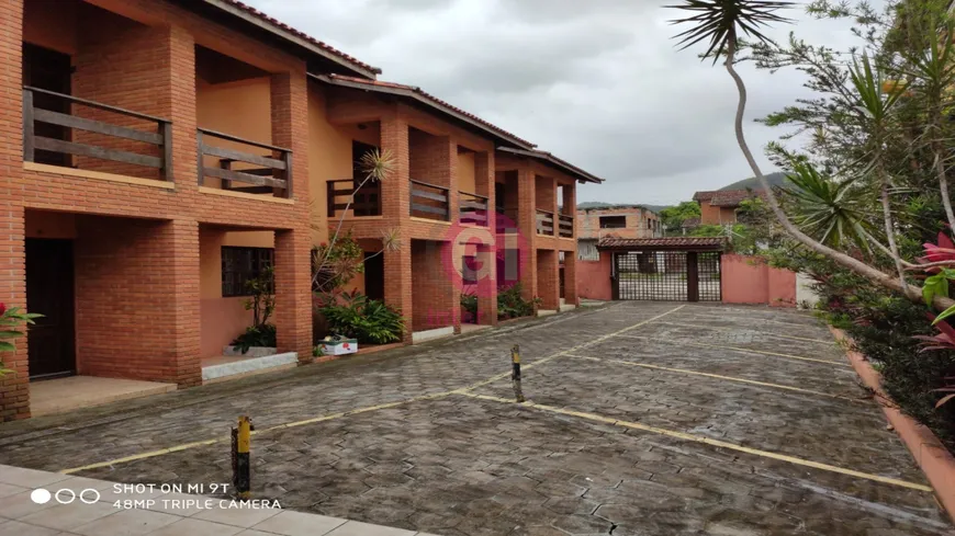 Foto 1 de Casa de Condomínio com 2 Quartos à venda, 86m² em Martim de Sa, Caraguatatuba