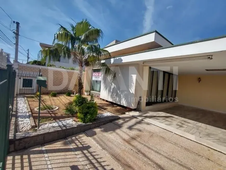 Foto 1 de Casa com 3 Quartos à venda, 261m² em Taquaral, Campinas