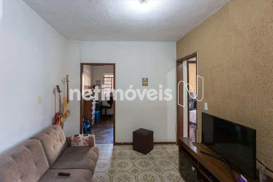 Foto 1 de Casa com 8 Quartos à venda, 380m² em Pompéia, Belo Horizonte