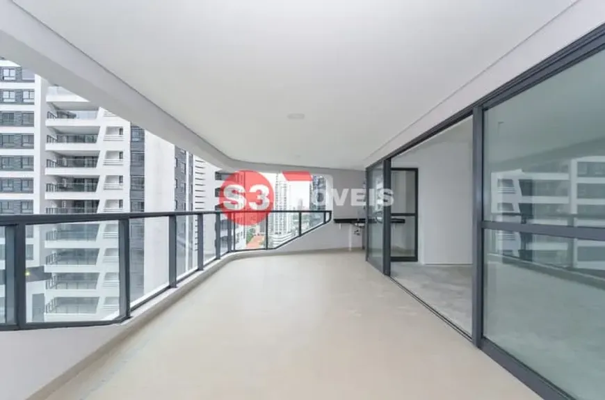 Foto 1 de Apartamento com 3 Quartos à venda, 162m² em Chacara Itaim , São Paulo