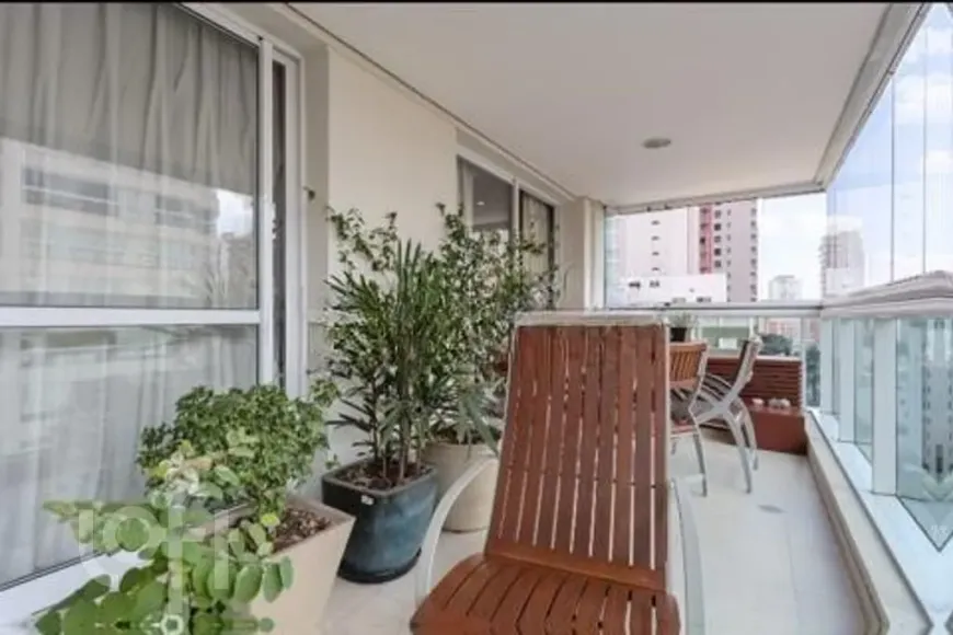 Foto 1 de Apartamento com 2 Quartos à venda, 162m² em Vila Uberabinha, São Paulo
