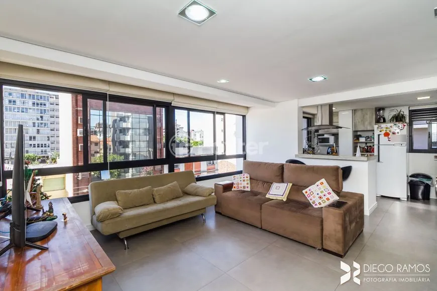 Foto 1 de Apartamento com 2 Quartos à venda, 86m² em Menino Deus, Porto Alegre