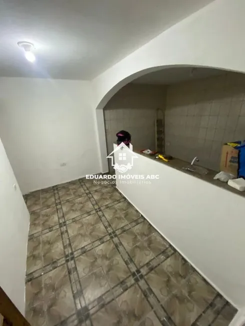 Foto 1 de Casa com 1 Quarto para alugar, 50m² em Alvarenga, São Bernardo do Campo