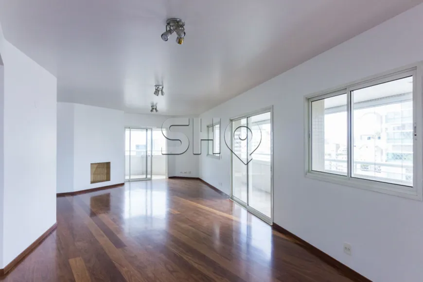 Foto 1 de Apartamento com 4 Quartos para alugar, 265m² em Paraíso, São Paulo