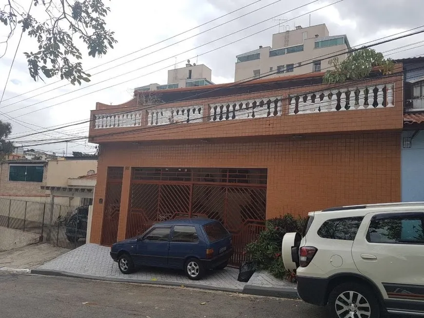 Foto 1 de Sobrado com 3 Quartos à venda, 15m² em Vila Paranaguá, São Paulo