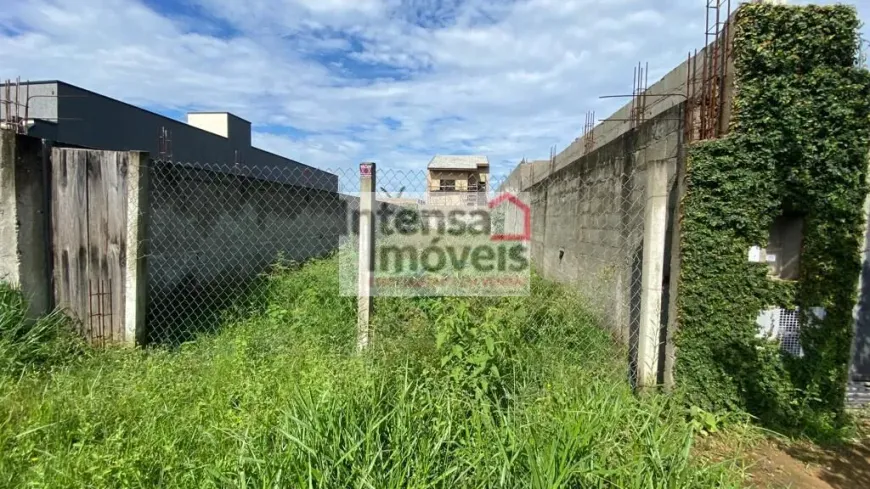 Foto 1 de Lote/Terreno à venda, 150m² em Vila Areao, Taubaté