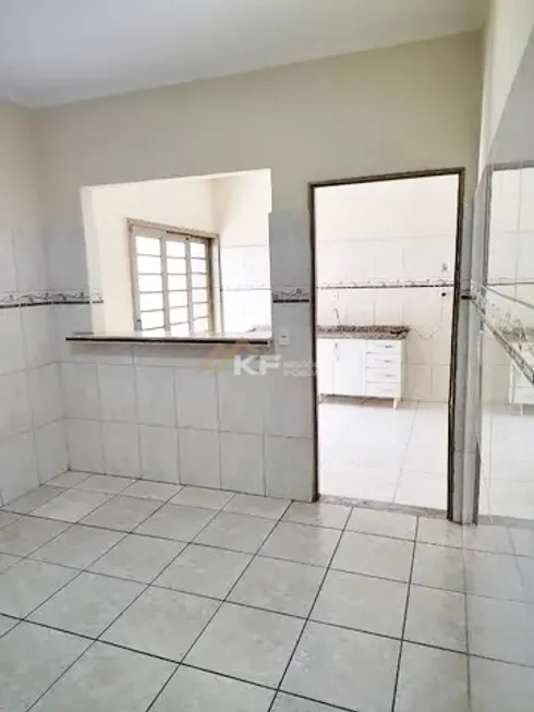 Foto 1 de Casa com 2 Quartos à venda, 80m² em Ipiranga, Ribeirão Preto