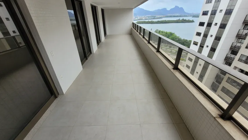 Foto 1 de Apartamento com 3 Quartos à venda, 134m² em Barra da Tijuca, Rio de Janeiro