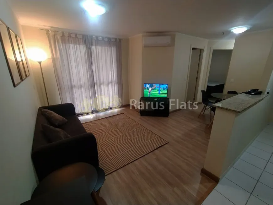 Foto 1 de Flat com 2 Quartos para alugar, 55m² em Vila Olímpia, São Paulo