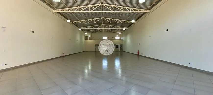 Foto 1 de Galpão/Depósito/Armazém para alugar, 437m² em Vila Seixas, Ribeirão Preto