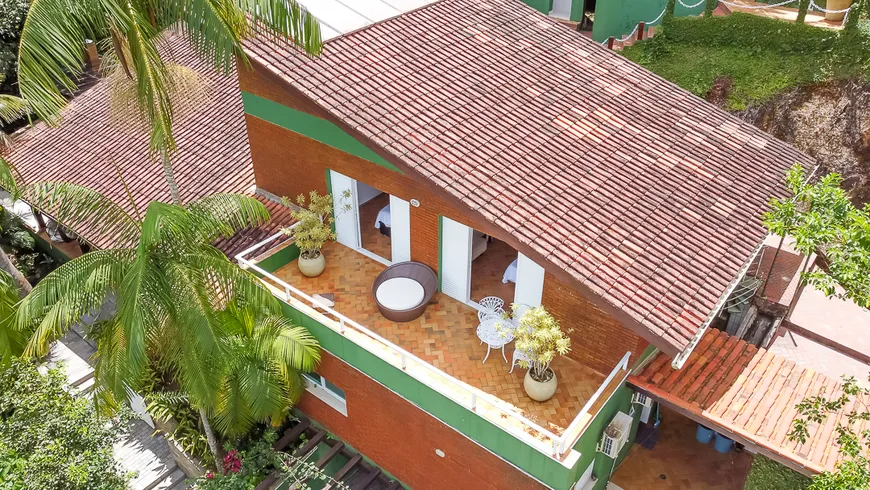 Foto 1 de Casa de Condomínio com 8 Quartos à venda, 475m² em Balneário Praia do Perequê , Guarujá