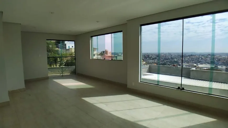 Foto 1 de Apartamento com 4 Quartos à venda, 150m² em Barreiro, Belo Horizonte