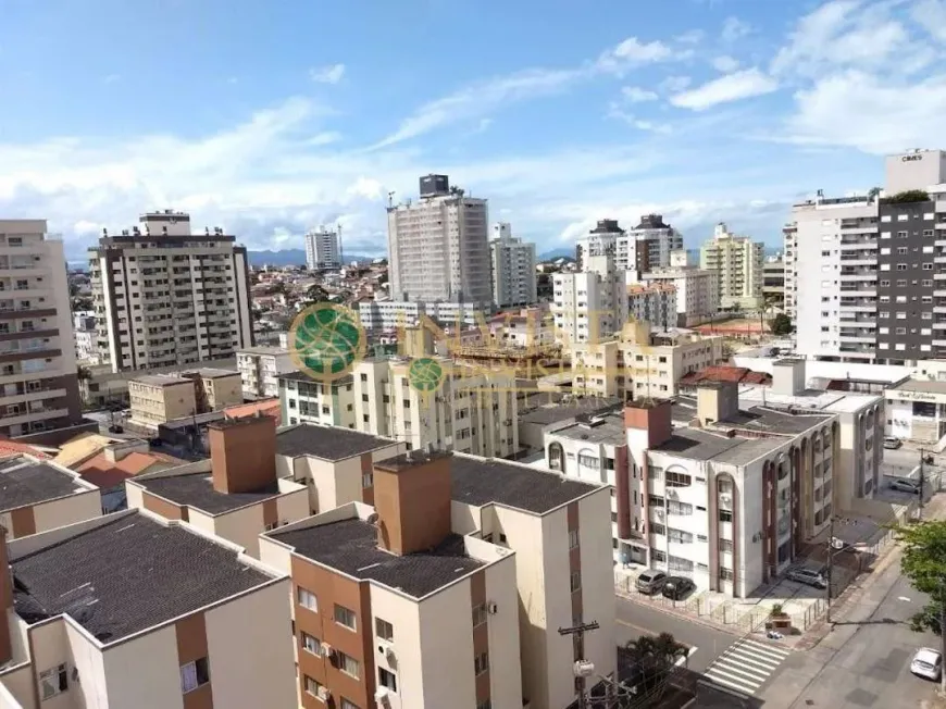 Foto 1 de Apartamento com 3 Quartos à venda, 85m² em Nossa Senhora do Rosário, São José