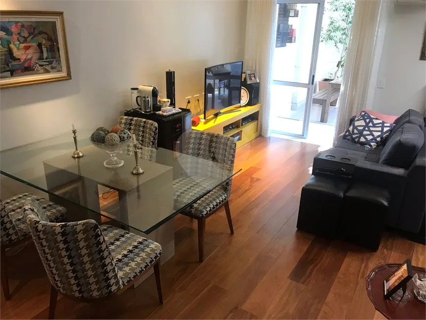 Foto 1 de Apartamento com 1 Quarto à venda, 77m² em Vila Olímpia, São Paulo