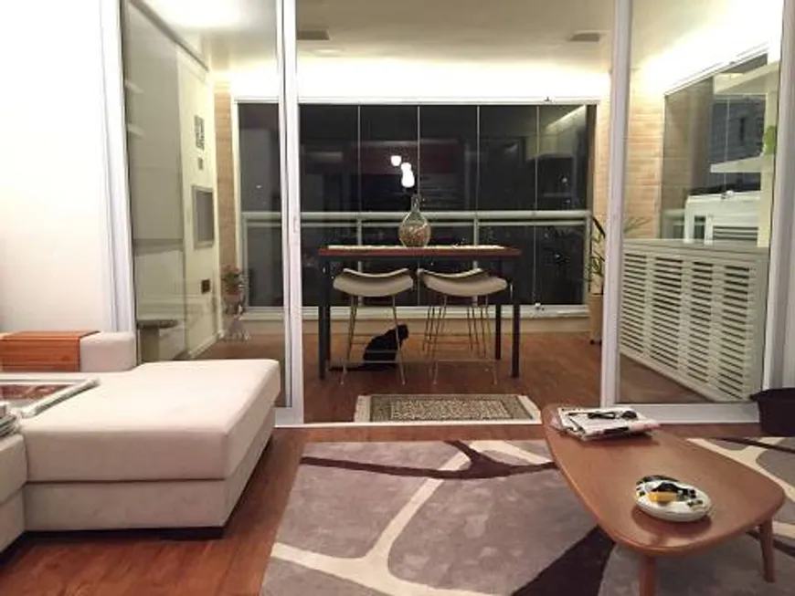 Foto 1 de Apartamento com 3 Quartos à venda, 109m² em Vila Olímpia, São Paulo
