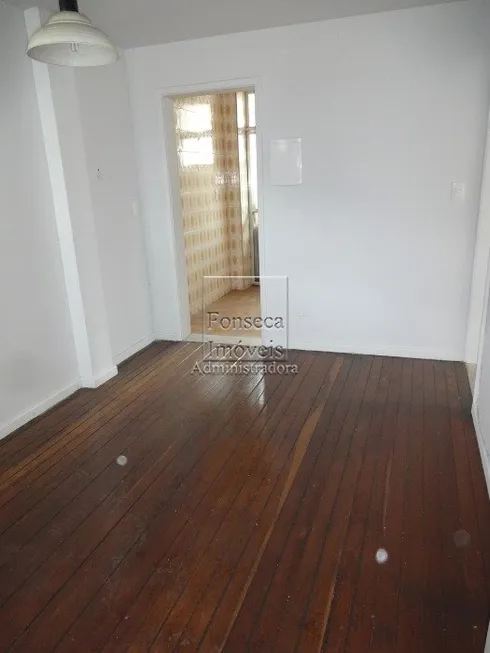 Foto 1 de Apartamento com 2 Quartos à venda, 80m² em Centro, Petrópolis