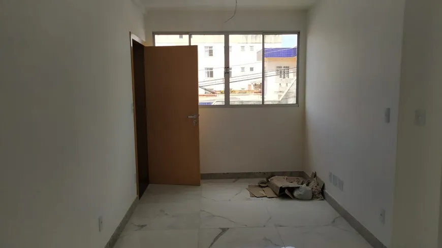 Foto 1 de Apartamento com 3 Quartos à venda, 45m² em Sagrada Família, Belo Horizonte