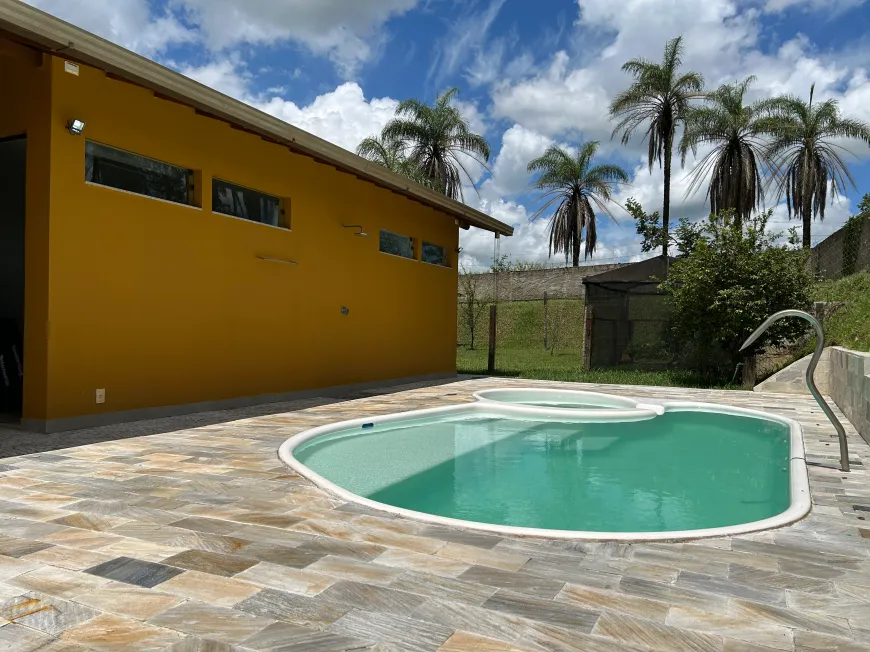 Foto 1 de Casa de Condomínio com 4 Quartos à venda, 350m² em Boa Vista, Sete Lagoas