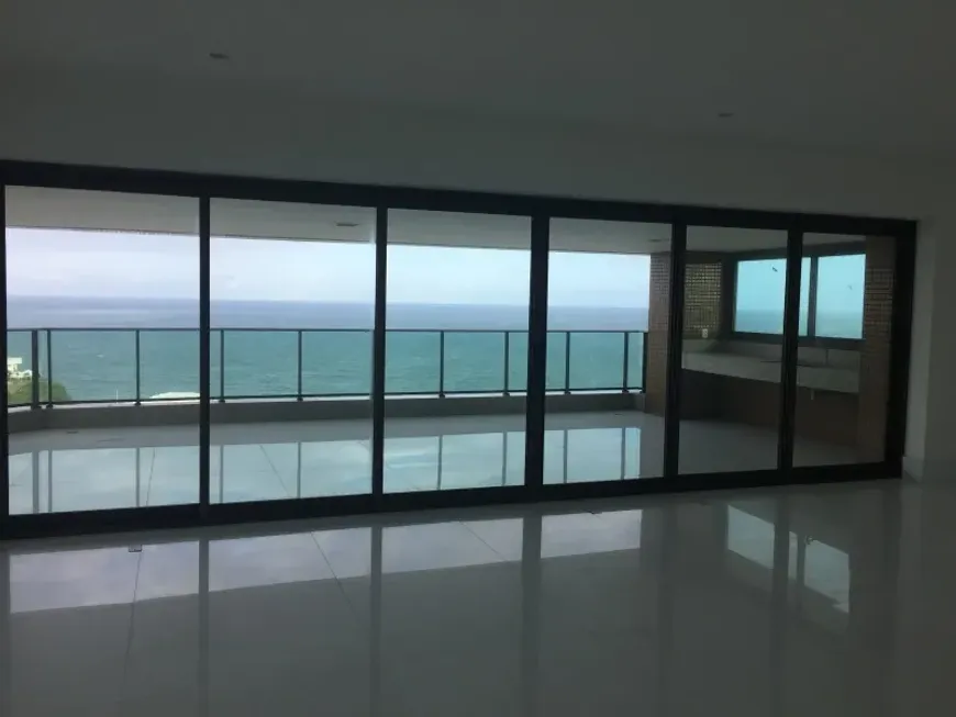 Foto 1 de Apartamento com 4 Quartos à venda, 308m² em Ondina, Salvador