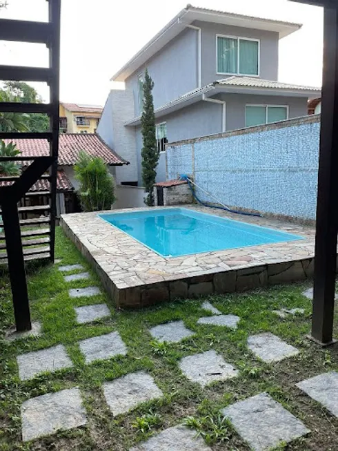 Foto 1 de Casa com 4 Quartos à venda, 250m² em Pendotiba, Niterói