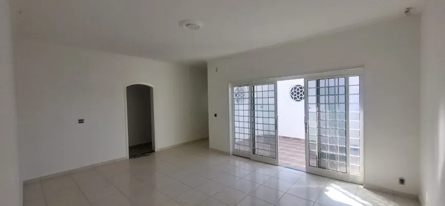 Foto 1 de Casa com 3 Quartos à venda, 323m² em Jardim dos Seixas, São José do Rio Preto