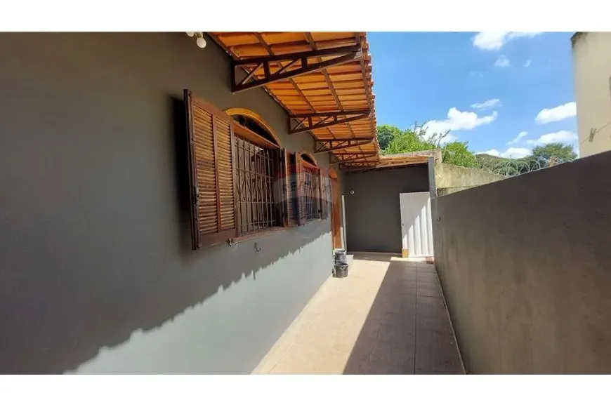 Foto 1 de Casa com 4 Quartos à venda, 420m² em Aarão Reis, Belo Horizonte